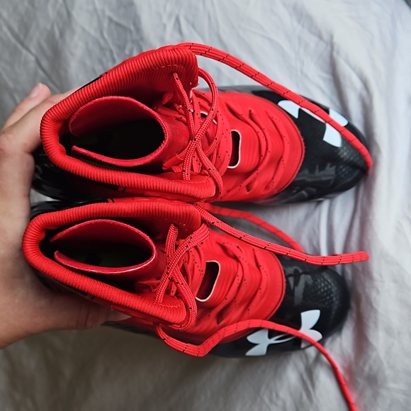 Under Armour Highlight 9 Cleats Rugby Soccer Football EUC - Picture 8 of 11